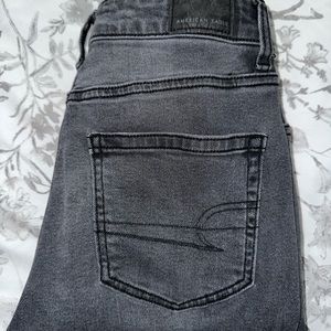 American Eagle Straight Leg Jeans (2)
